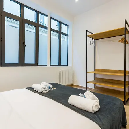 Amazing - 2br6p - Bastille Apartment